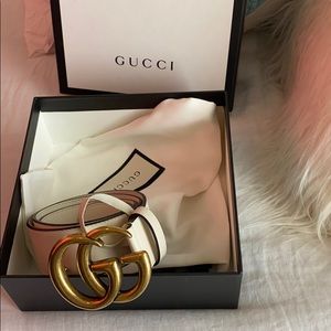 Gucci White leather belt with Double G Buckle